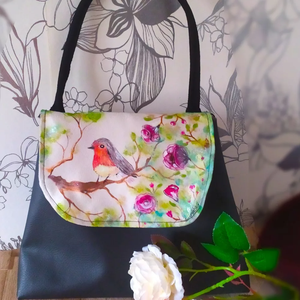 Sac rouge gorge en cretonne simili cuir et suedine,