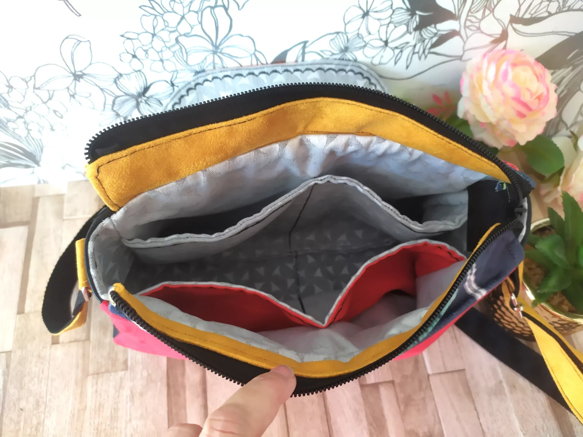 Sheffield : Le sac aux coquelicots – Image 5