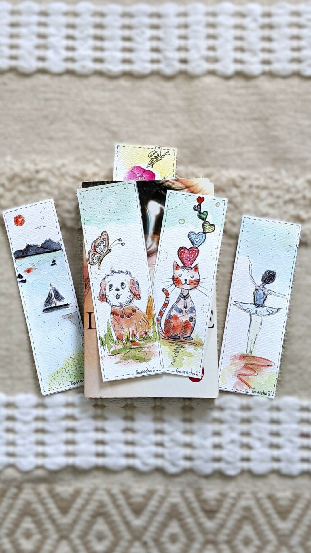 Lot de 5 petits Marque-pages aquarelle – Image 2