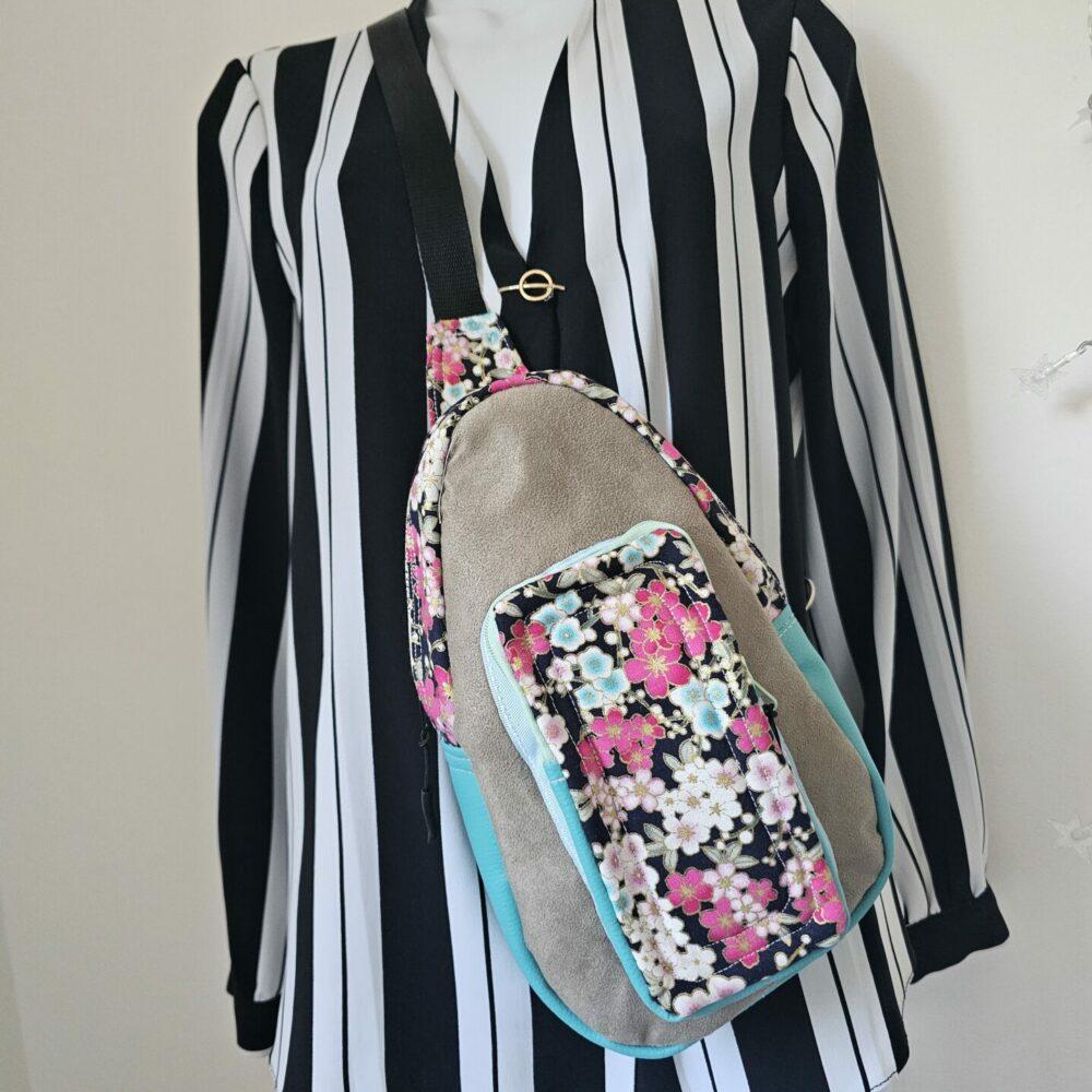 Sac cretonne Crossbag sakura boutiquegavroche Cadeau anniversaire mariage cretonnne